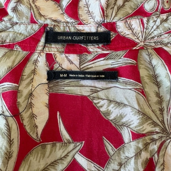 Red Hawaiian Shirt. - Picture 3 of 4